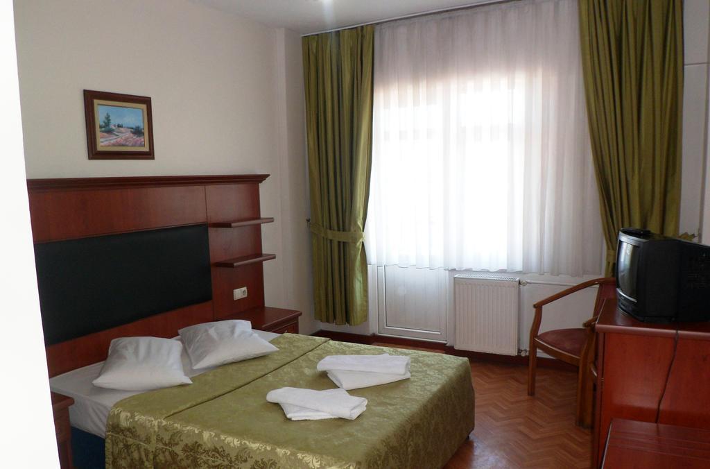 Buyuk Liman Hotel Амасра Екстериор снимка
